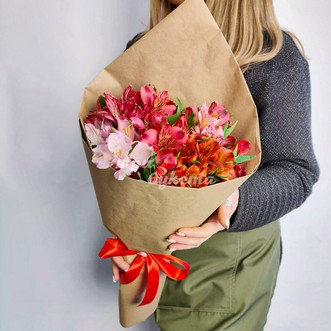 7 альстромерий