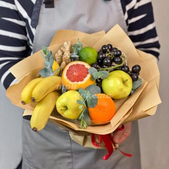 Букет бананов, цитрусовых и яблок Букет бананов, цитрусовых и яблок